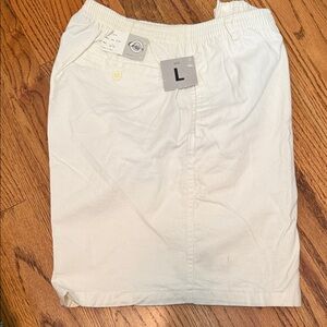 Action brand cotton elastic waist shorts